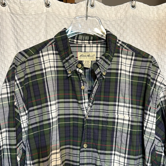 EDDIE BAUER Button-down Shirt - Picture 2 of 4
